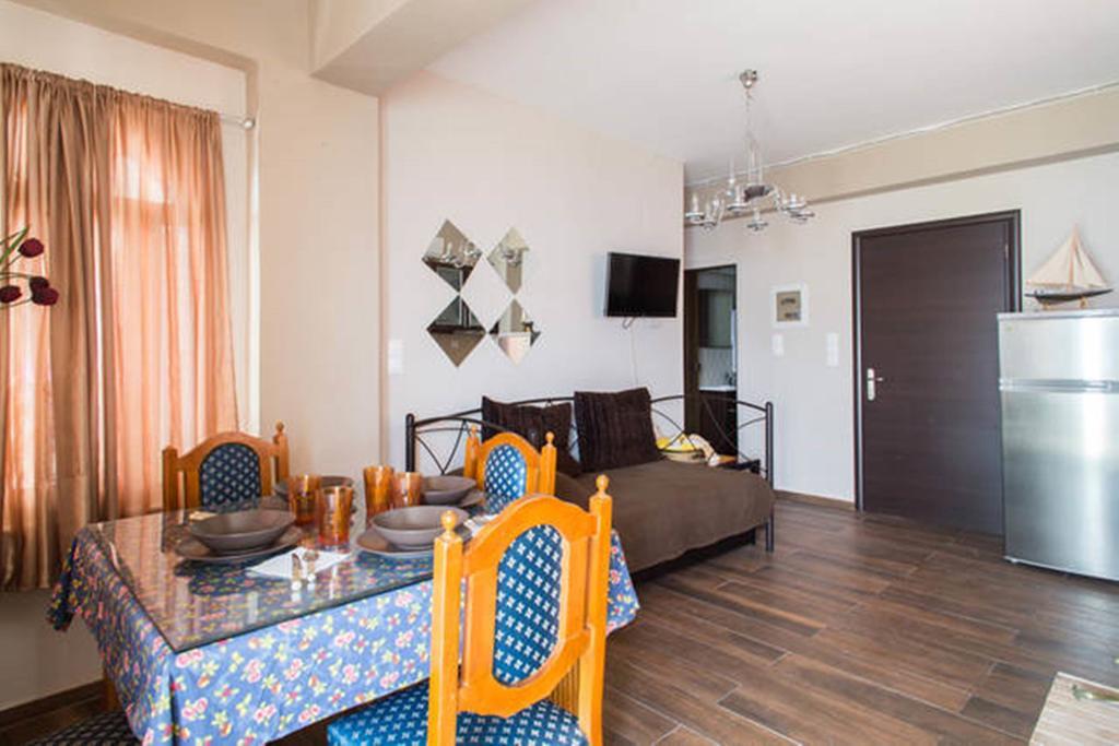 Wavedance Accommodation Salamine Extérieur photo