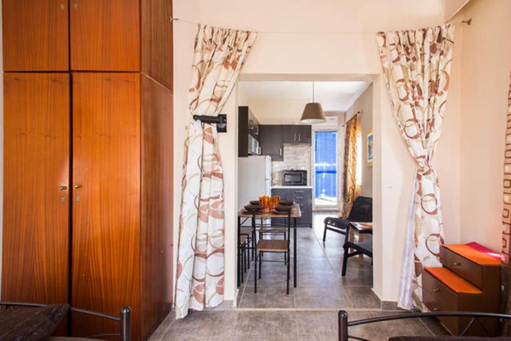 Wavedance Accommodation Salamine Extérieur photo