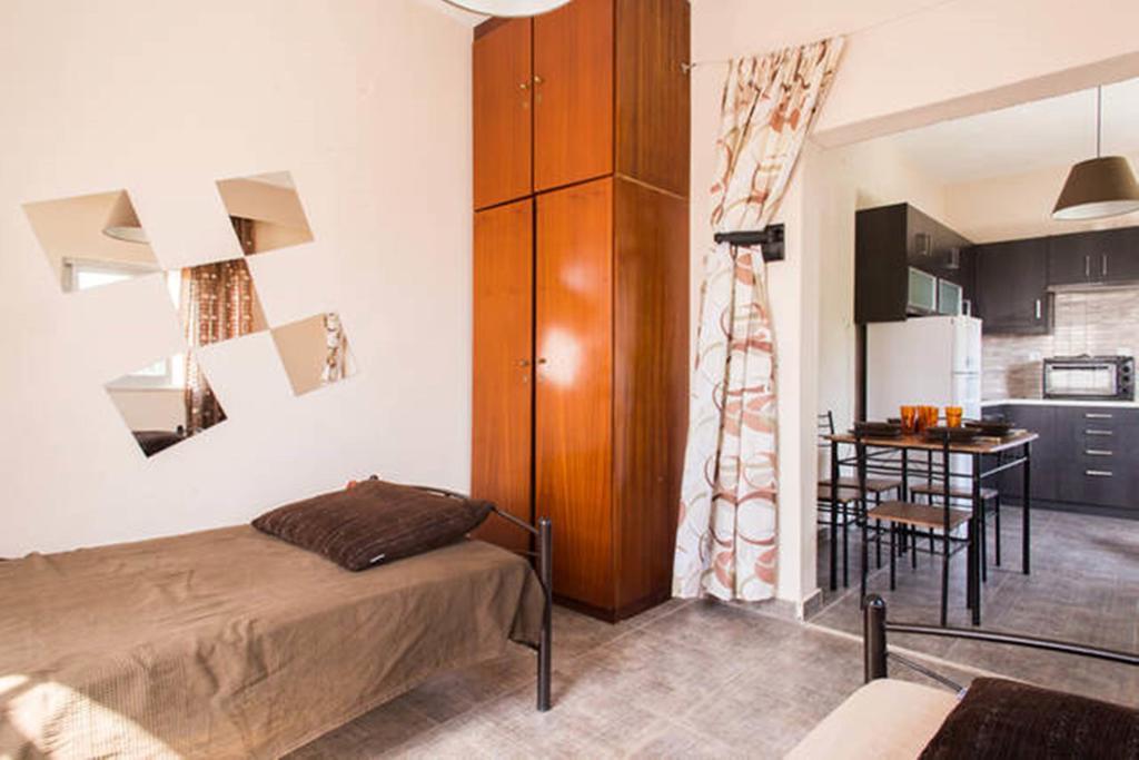 Wavedance Accommodation Salamine Extérieur photo